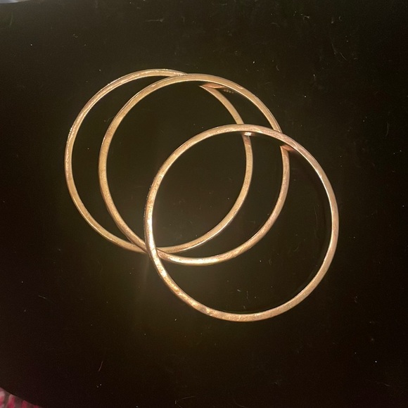 3 Gold Bangle Bracelets - Picture 1 of 3